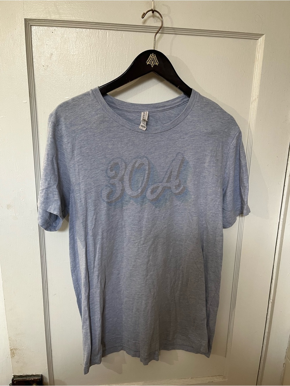 Men's 30A Bella + Canvas Heather Blue Graphic T-Shirt Size Large EUC